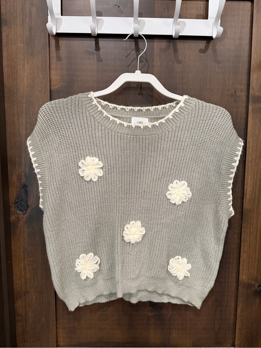 Women's Light Green Knit Floral Applique Sweater Vest